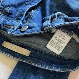 Joe’s Jeans • New • Size 25 • Skinny Ankle Jean